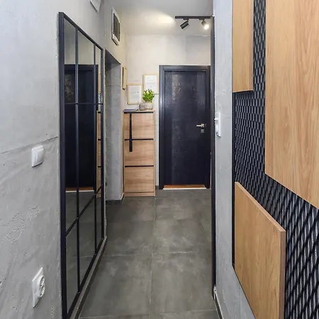 Industrial Jovana Hostel Odzaci