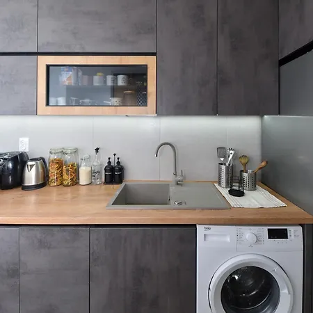 Industrial Jovana Hostel Odzaci